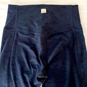 Vuori Studio Pocket Legging